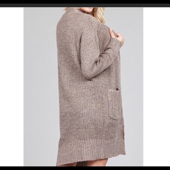 ❗️LAST ONE❗️NWT Dolman Sleeve Cardigan w/Pockets - Picture 2 of 6